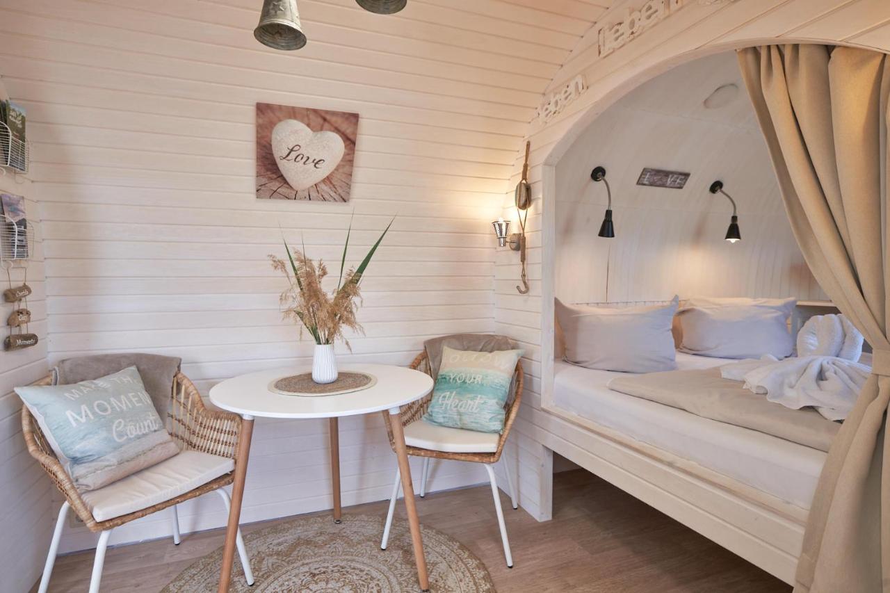Lieblingsplatz Parey - Schwimmendes Iglu Otel Dış mekan fotoğraf